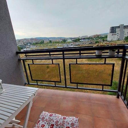 Apartment 13C Pristina Exterior foto